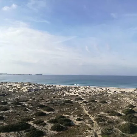 Pro Touristic Planet * Ferrel (Leiria)